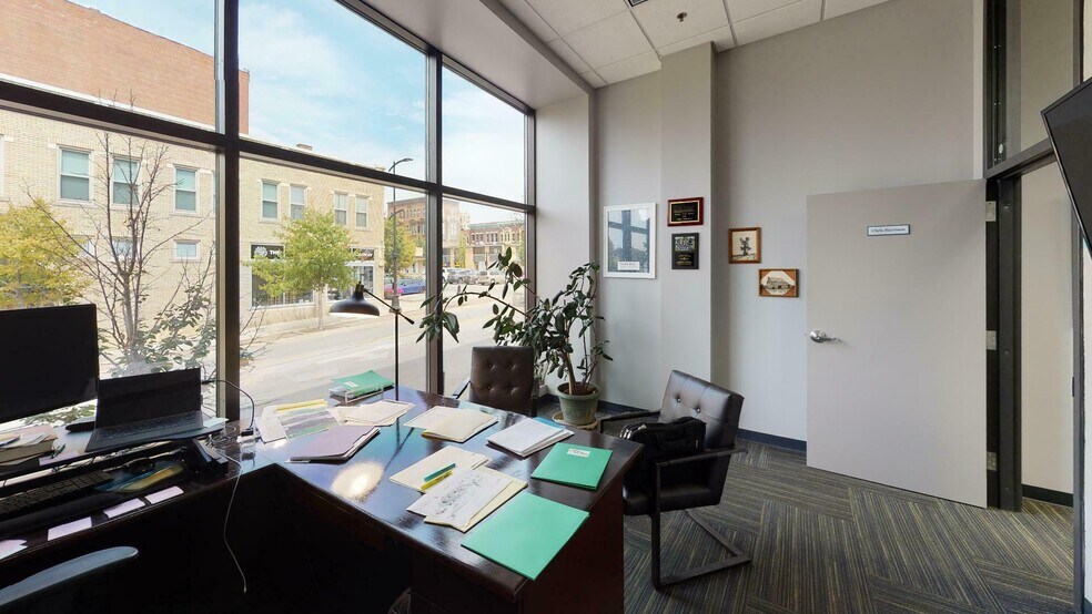 More Photos Of 101 S Main St, Decatur Office For Lease