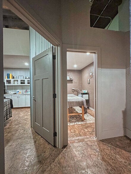 More Photos Of 111 2nd S Ave, Okanogan Storefront Retail Office For Sale