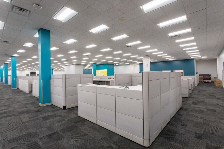 More Photos Of 2215 Southwest Pky, Wichita Falls Office For Lease