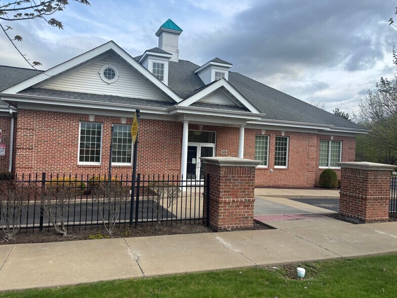 More Photos Of 2630 Rochester Rd, Cranberry Township Freestanding For Lease