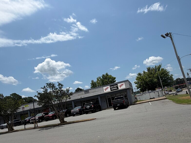 More Photos Of 7515 Geyer Springs Rd, Little Rock Unknown For Lease