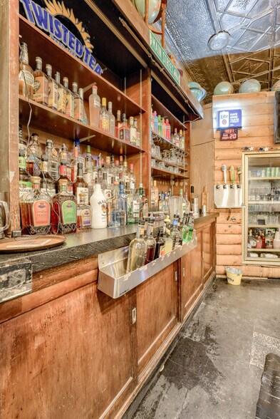 More Photos Of 644 Main St, North Bend Restaurant For Sale