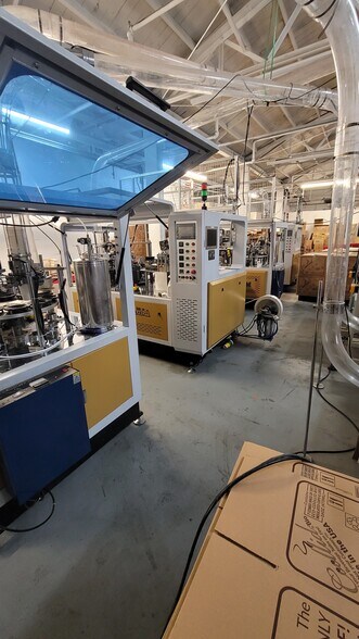 More Photos Of 424-432 S I St, San Bernardino Warehouse For Sale