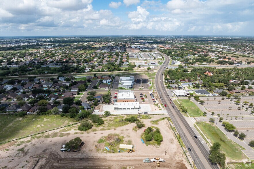 More Photos Of 4101 Pecan Blvd, McAllen General Retail For Lease
