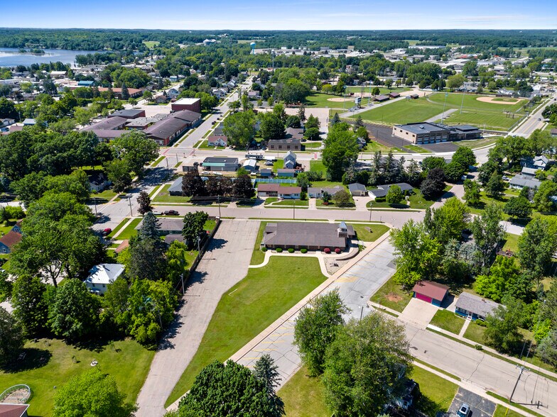 More Photos Of 301 S Chestnut Ave, Oconto Falls Religious Facility For Sale