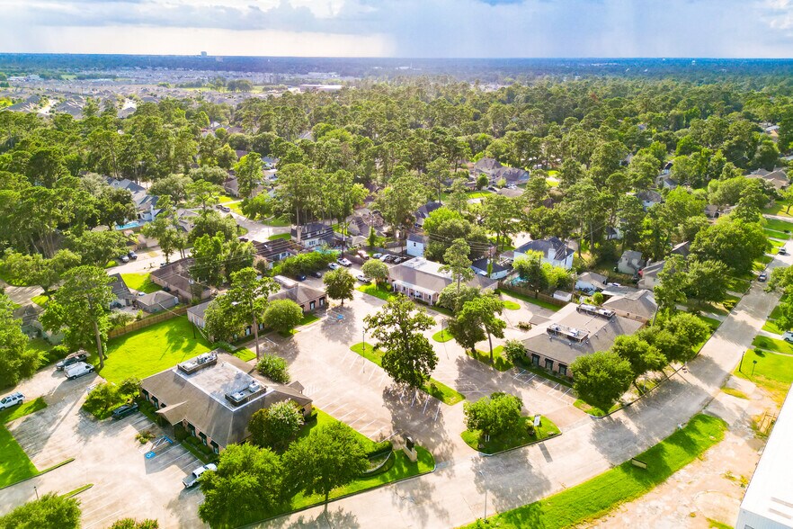 More Photos Of 14721 Pebble Bend Dr, Houston Medical For Lease