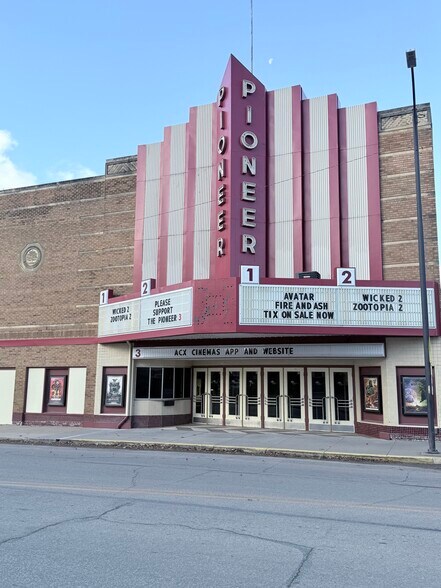 More Photos Of 110 S 11th St, Nebraska City Movie Theatre For Sale