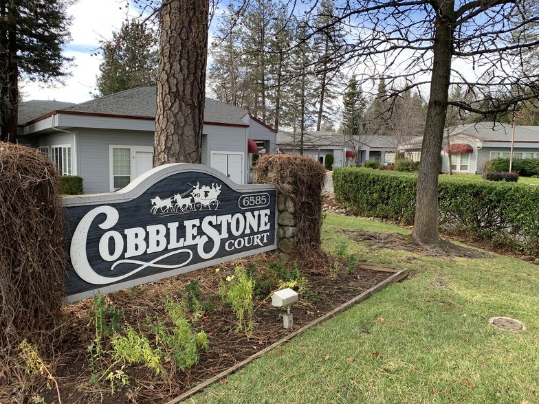 Primary Photo Of 6585 Clark Rd, Paradise Medical For Lease