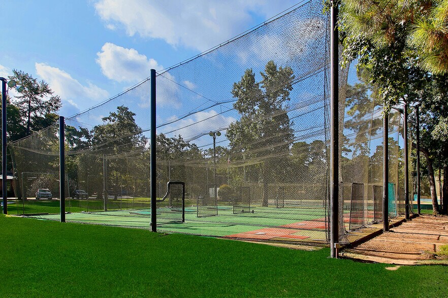 More Photos Of 28611 Blue Jack Ln, Magnolia Sports And Entertainment For Sale