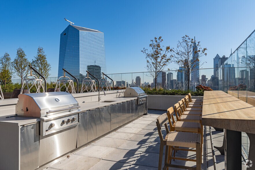 More Photos Of 3025 JFK, Philadelphia Office For Lease