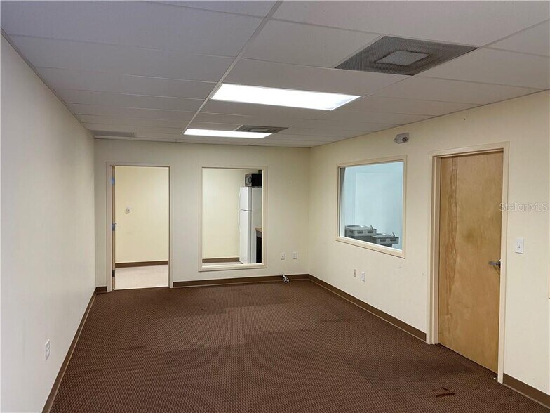 More Photos Of 206 Reece Way, Casselberry Warehouse For Sale