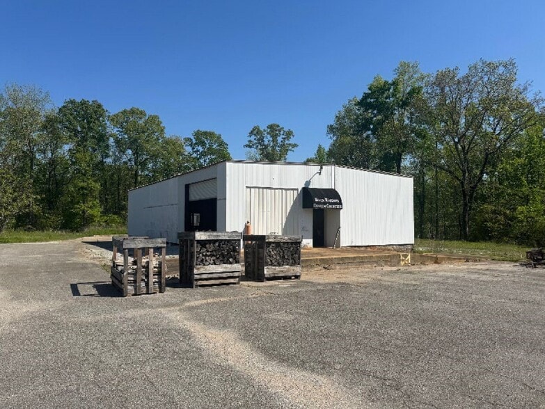 Primary Photo Of 5201 Reichhold Rd, Tuscaloosa Warehouse For Sale