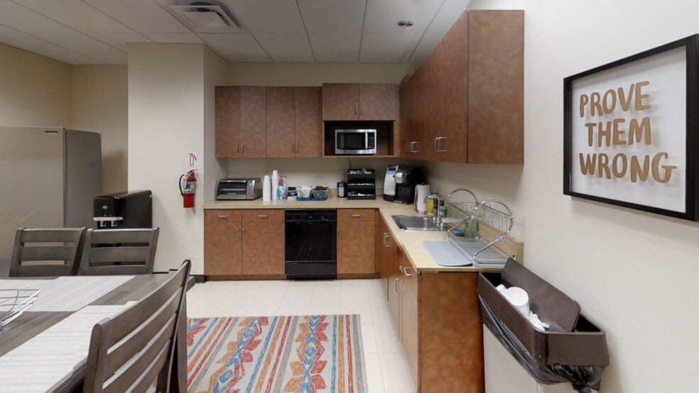 More Photos Of 15220-15230 N Scottsdale Rd, Scottsdale Unknown For Lease