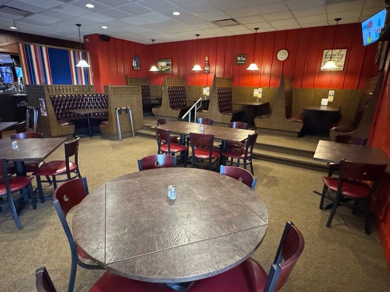 More Photos Of 50285 Mound Rd, Shelby Township Specialty For Sale