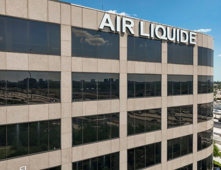 More Photos Of 9101 Lyndon B Johnson Fwy, Dallas Office For Lease