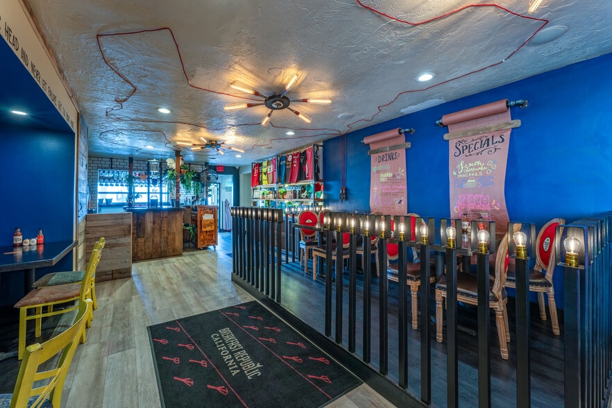 More Photos Of 2730 University Ave, San Diego Restaurant For Sale
