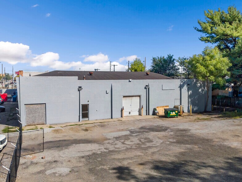More Photos Of 3031 S Holt Rd, Indianapolis Warehouse For Sale