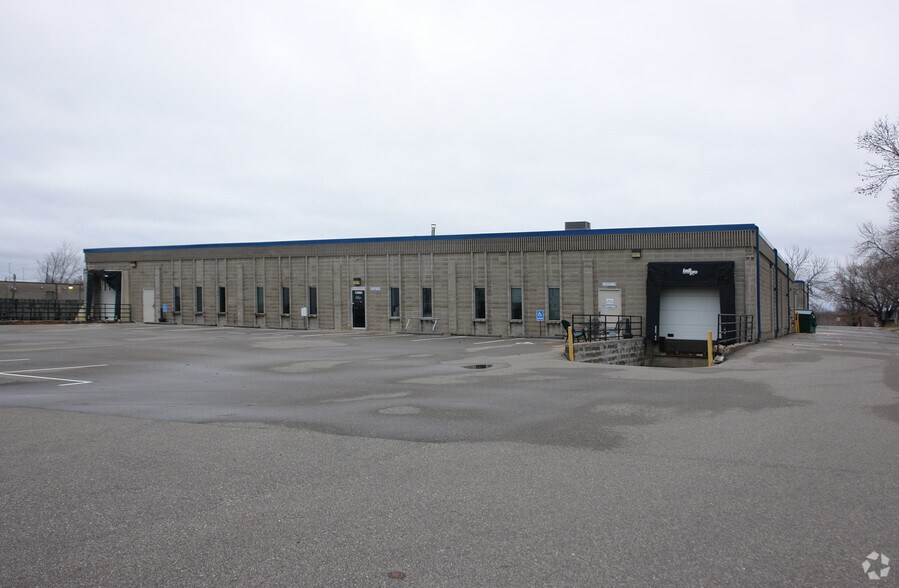 More Photos Of 12985 Pioneer Trl, Eden Prairie Warehouse For Sale