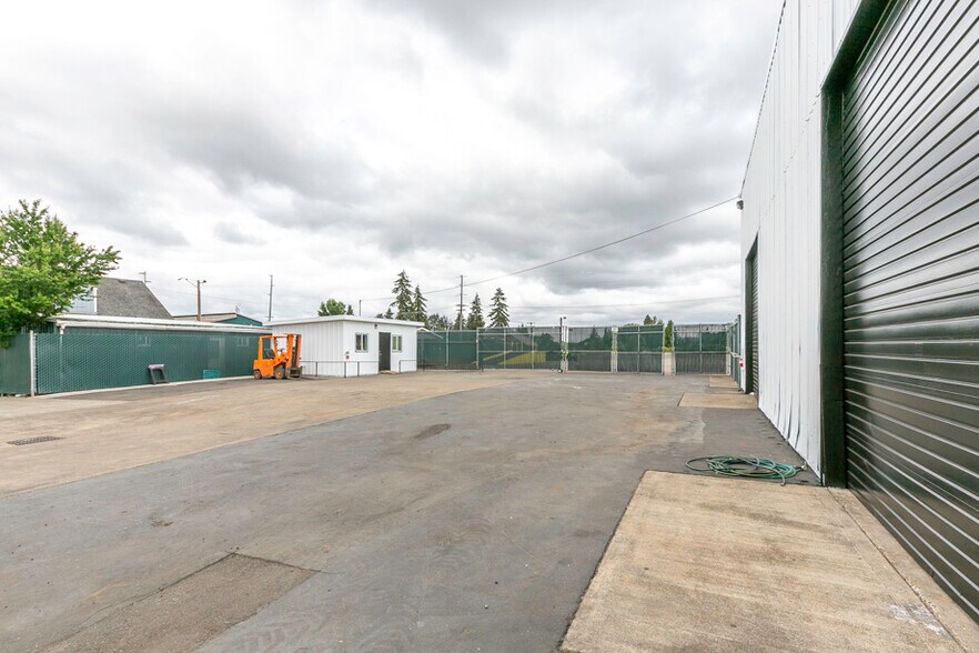 More Photos Of , Salem Unknown For Sale