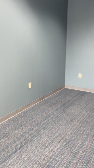 Primary Photo Of 101 Bradford Rd, Wexford Medical For Lease