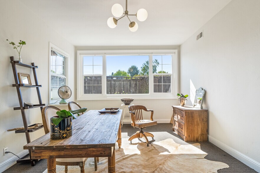 More Photos Of 125-131 Camino Alto, Mill Valley Office For Lease