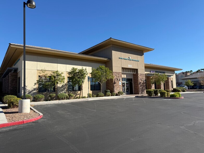 More Photos Of 2843 St Rose Pky, Henderson Medical For Lease