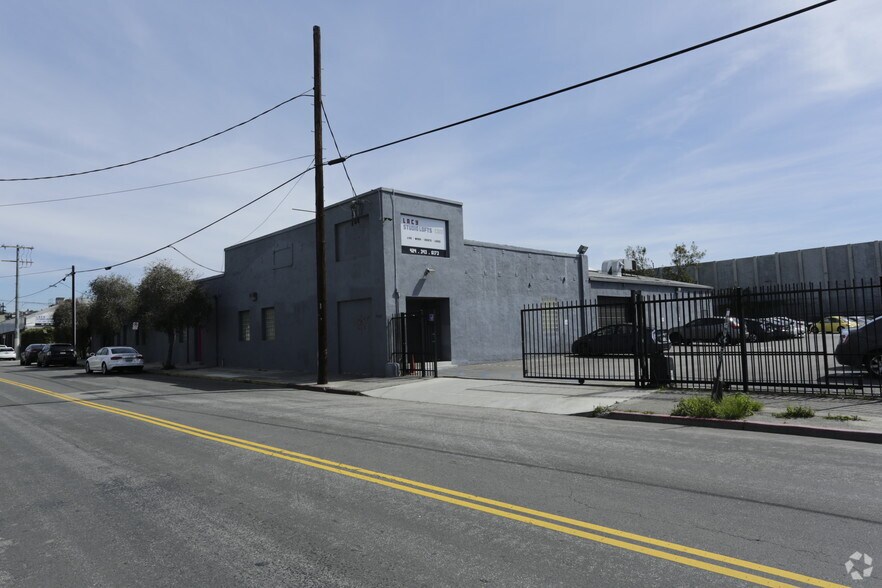 More Photos Of 2662-2684 Lacy St, Los Angeles Loft Creative Space For Lease