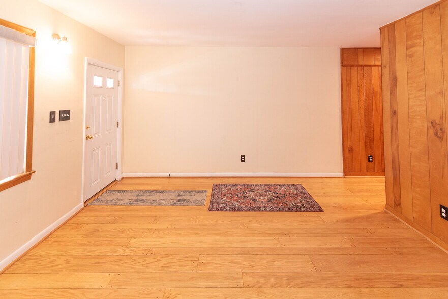 More Photos Of , Arbutus Multifamily For Sale