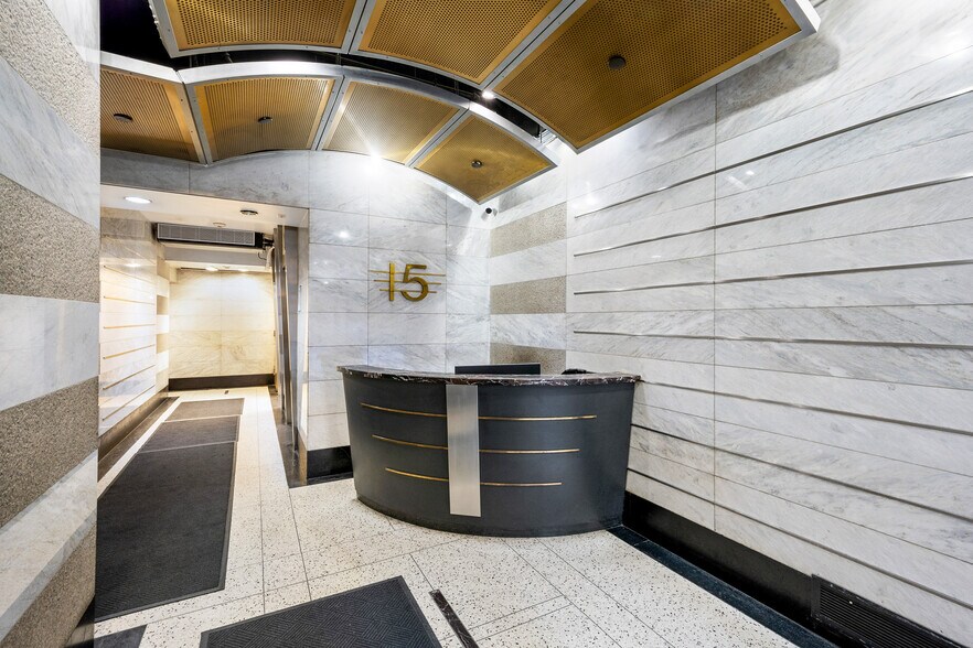 More Photos Of 15 W 39th St, New York Loft Creative Space For Lease