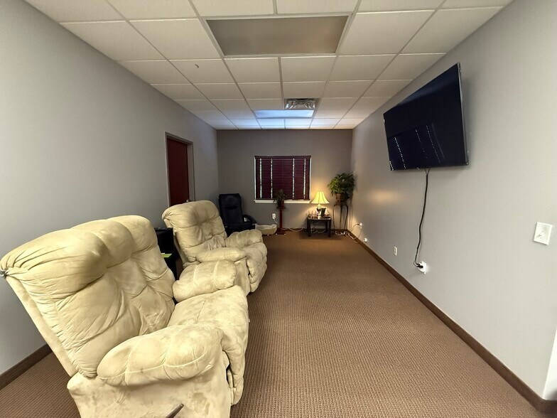 More Photos Of 375 Clay Rd, Rochester Light Distribution For Sale