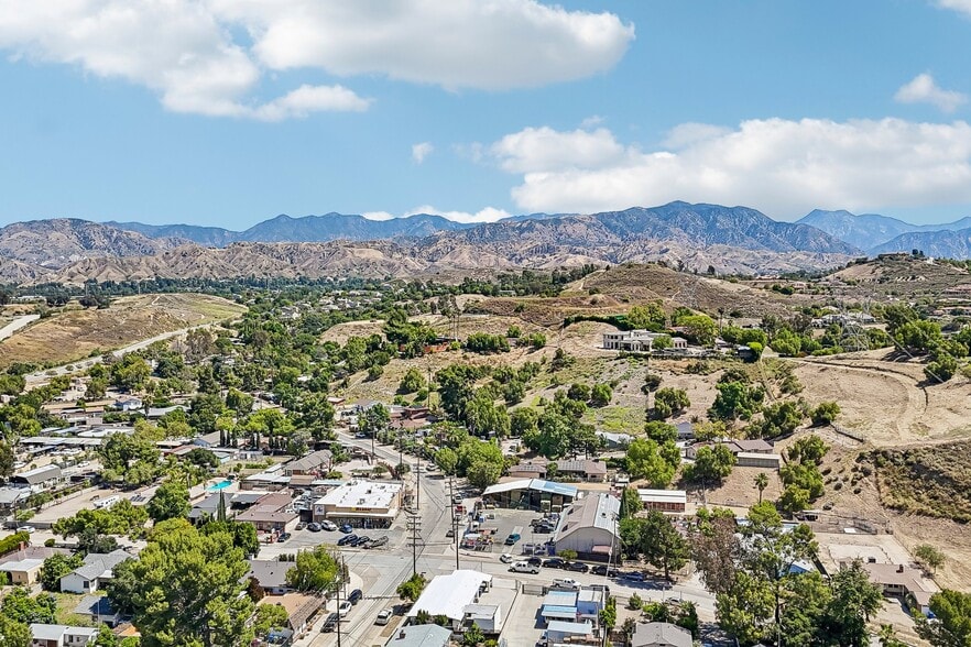 More Photos Of 11100 Sheldon St, Sun Valley Office Residential For Sale
