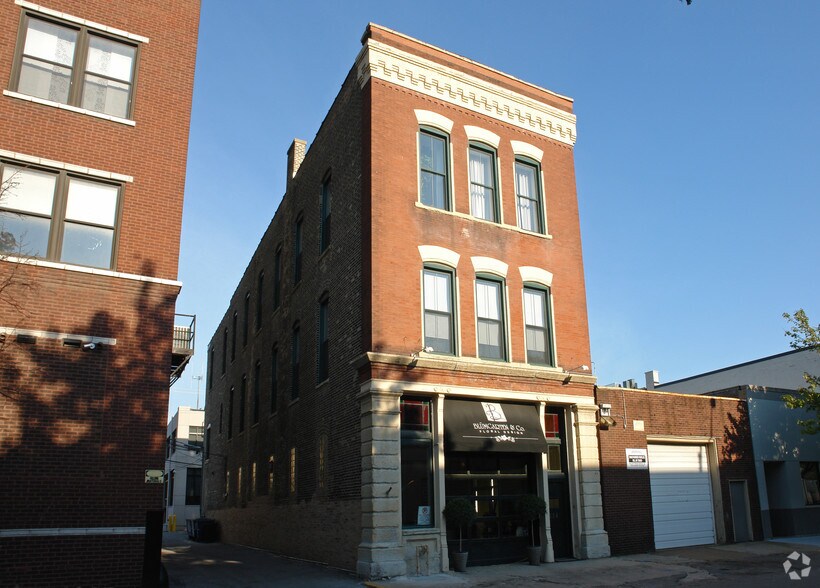 More Photos Of 114 N Aberdeen St, Chicago Storefront Retail Office For Lease