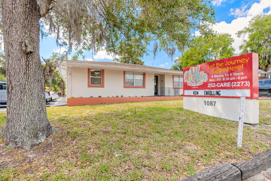 Primary Photo Of 1087 Mason Ave, Daytona Beach Medical For Sale
