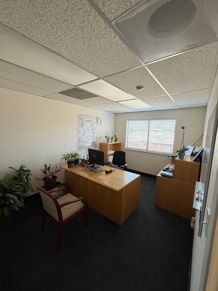 More Photos Of 1761 Laurel St, San Carlos Medical For Sale