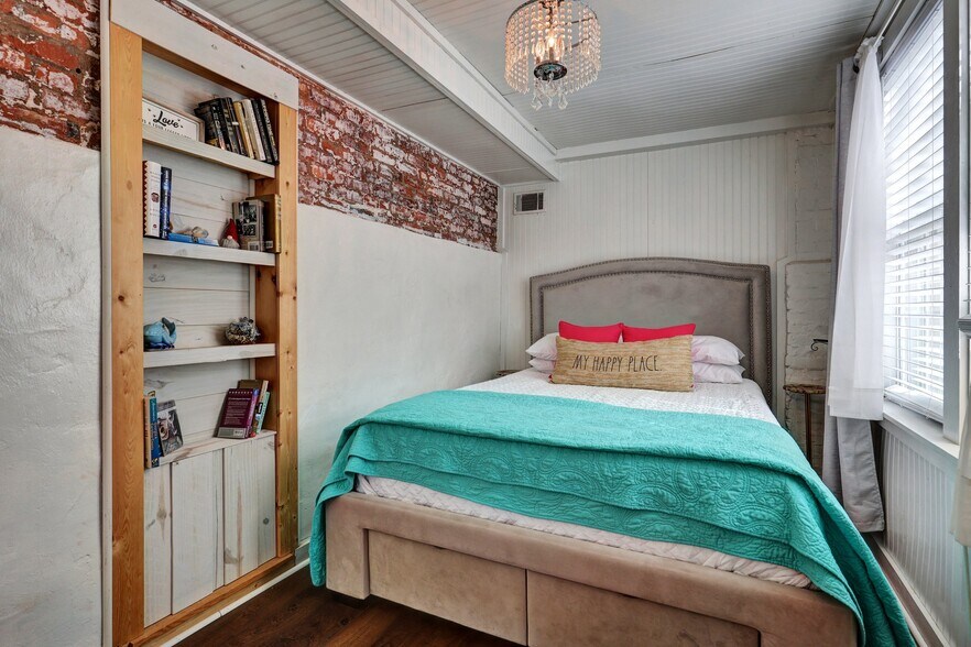 More Photos Of 24 Van Horne Ave, Tybee Island Hospitality For Sale