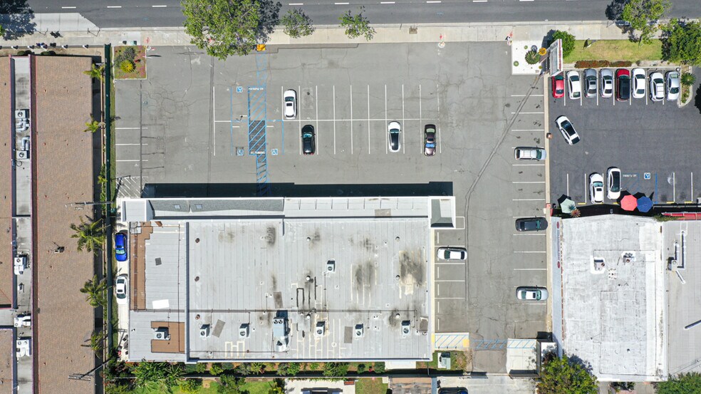 More Photos Of 12372 Garden Grove Blvd, Garden Grove Medical For Sale
