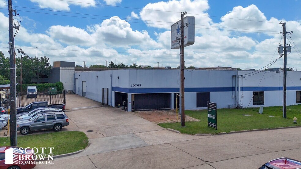 Primary Photo Of 10763 Mapleridge Dr, Dallas Distribution For Lease