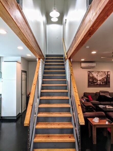 More Photos Of 300 N Parker Ave, Bryan Apartments For Sale