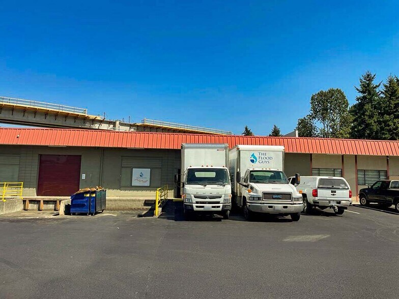 More Photos Of 20810-20820 International Blvd, Seatac Industrial For Sale