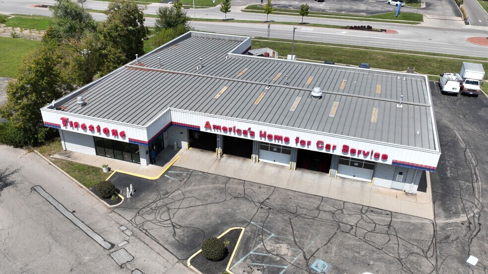 Primary Photo Of 661 Northland Blvd, Cincinnati Auto Repair For Sale