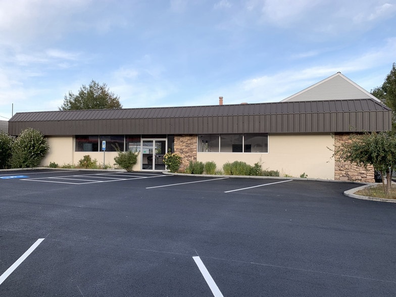 Primary Photo Of 651 S Carson St, Carson City General Retail For Sale