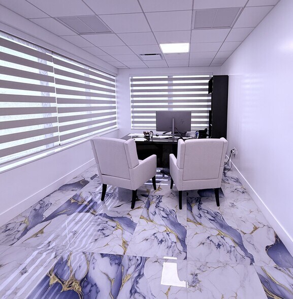 More Photos Of 1140 W 50th St, Hialeah Medical For Sale