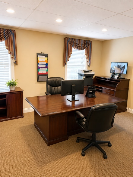 More Photos Of 1324 N King St, Wilmington Office For Sale