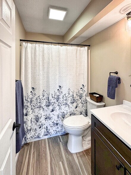 More Photos Of 46 Parkway Pl, Parkersburg Multifamily For Sale
