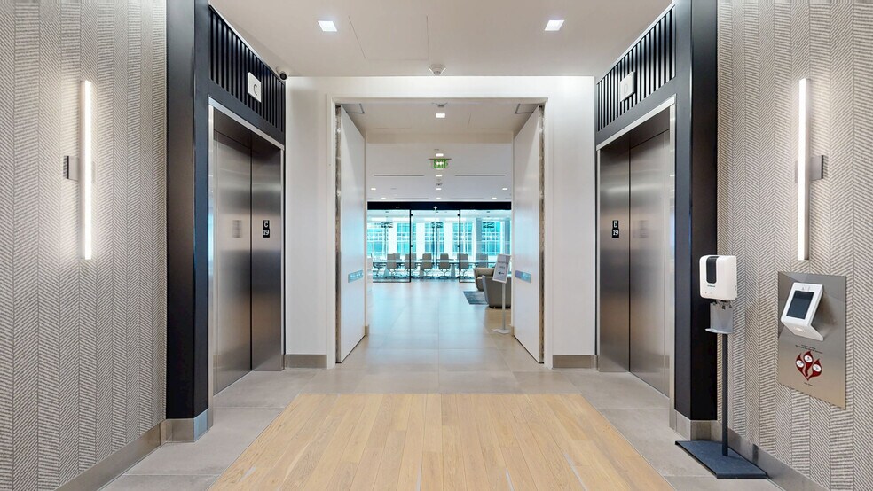 Primary Photo Of 201 E Las Olas Blvd, Fort Lauderdale Office For Lease