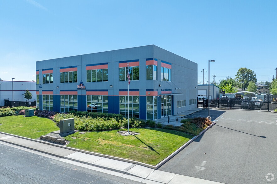 More Photos Of 200 Harris Ave, Sacramento Warehouse For Sale