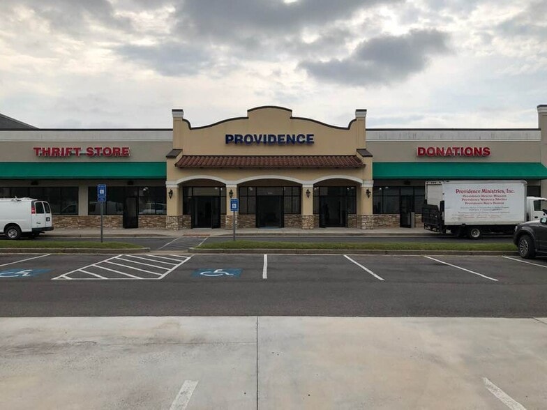 More Photos Of 2410 Cleveland Hwy, Dalton Unknown For Lease