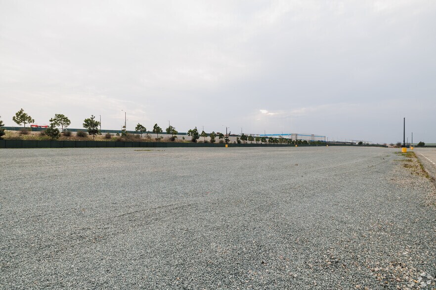 More Photos Of 9802 Lone Star Rd, San Diego Warehouse For Lease