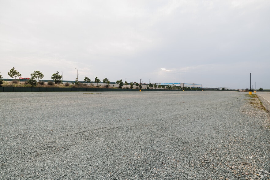 More Photos Of 9802 Lone Star Rd, San Diego Warehouse For Lease