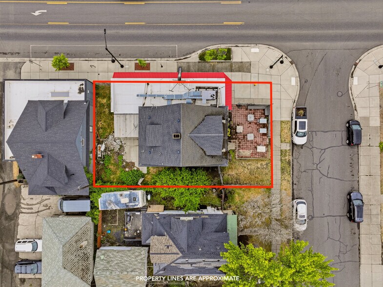 More Photos Of 2926 N Monroe St, Spokane Bar For Sale